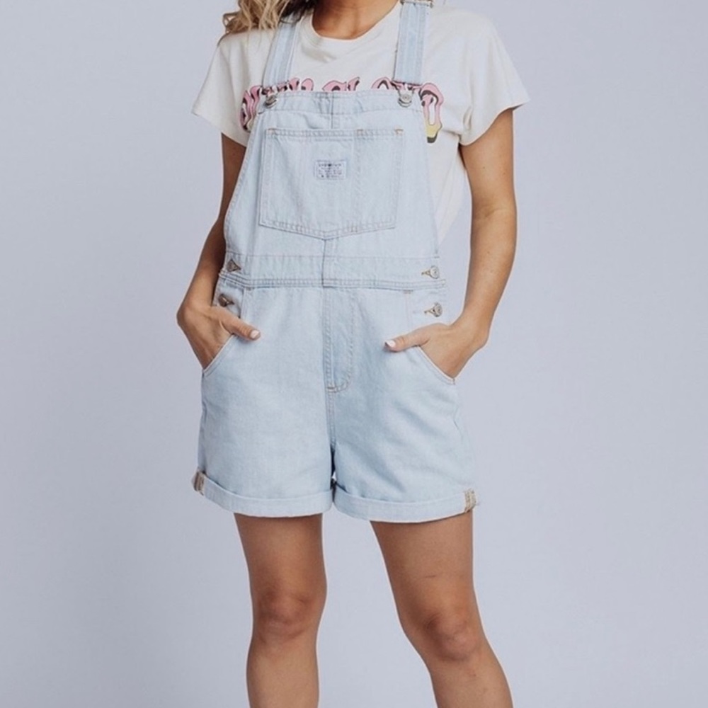 LEVI VINTAGE SHORTALLS